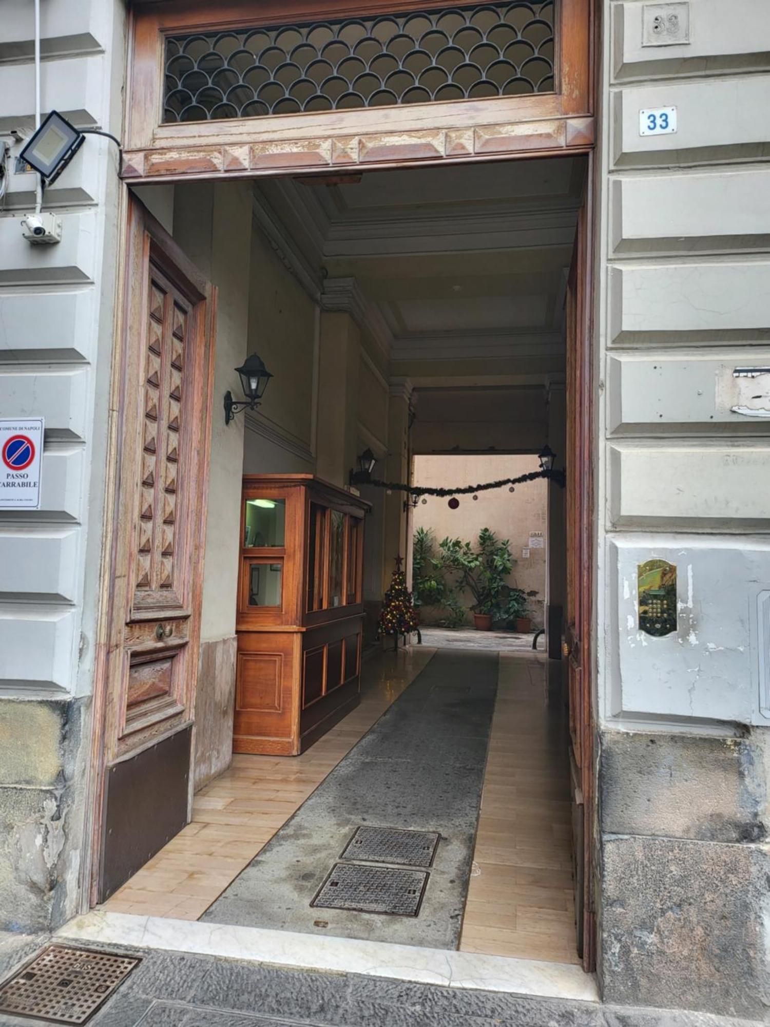 Bovio 33 Napoli Art Apartment Zewnętrze zdjęcie